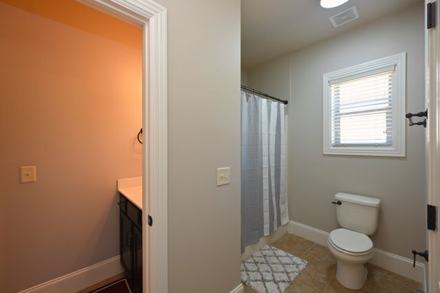 825 Piccadilly Dr, Nolensville, TN 37135