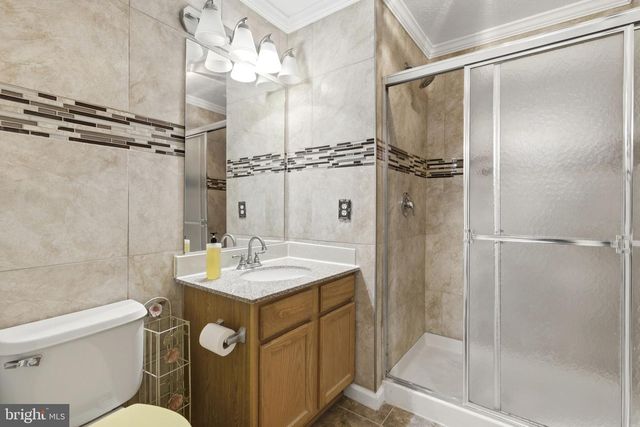 3413 BARKLEY WOODS RD, Baltimore, MD 21244