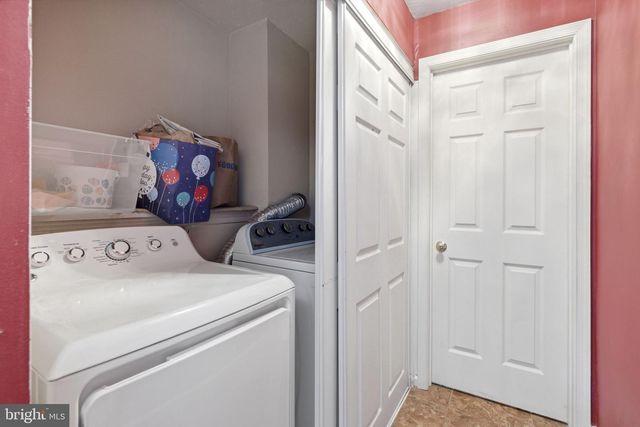 3413 BARKLEY WOODS RD, Baltimore, MD 21244