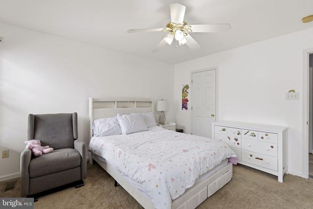 3413 BARKLEY WOODS RD, Baltimore, MD 21244