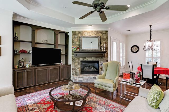 13323 Brentonwood Lane, Houston, TX 77077