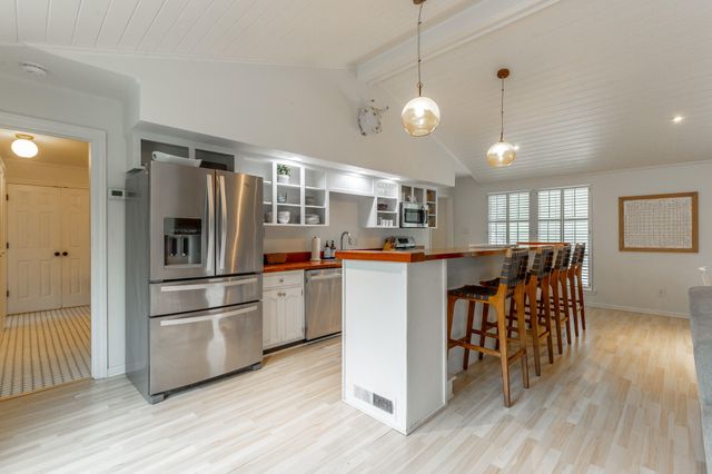 1043 Clift Cave Drive, Soddy Daisy, TN 37379