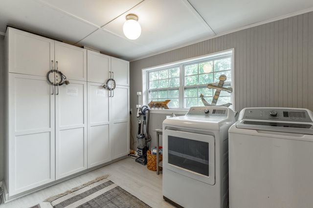 1043 Clift Cave Drive, Soddy Daisy, TN 37379