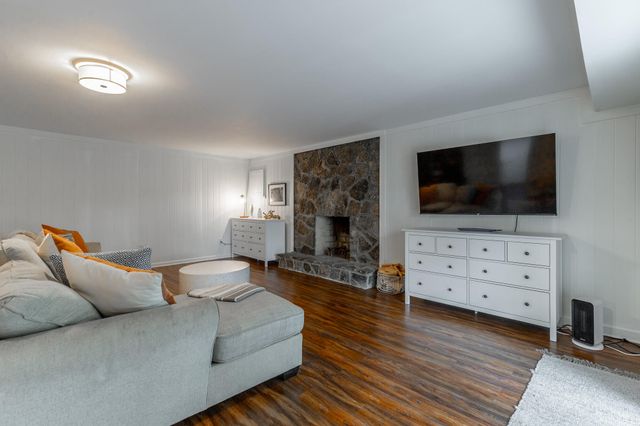 1043 Clift Cave Drive, Soddy Daisy, TN 37379