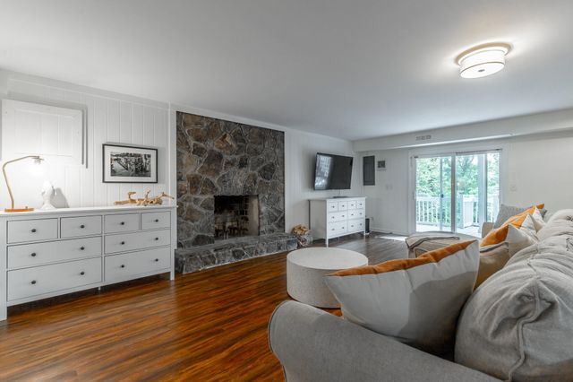 1043 Clift Cave Drive, Soddy Daisy, TN 37379