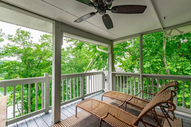 1043 Clift Cave Drive, Soddy Daisy, TN 37379