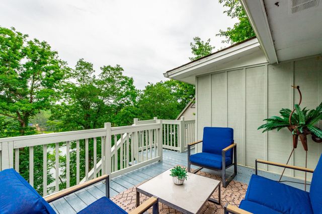 1043 Clift Cave Drive, Soddy Daisy, TN 37379