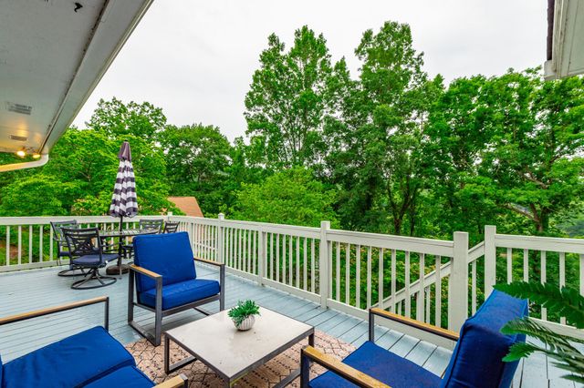 1043 Clift Cave Drive, Soddy Daisy, TN 37379