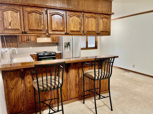 248 S Covington ST, Wichita, KS 67209