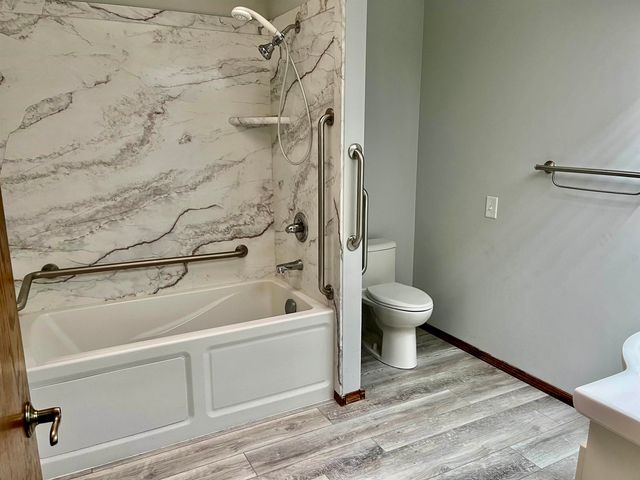 248 S Covington ST, Wichita, KS 67209