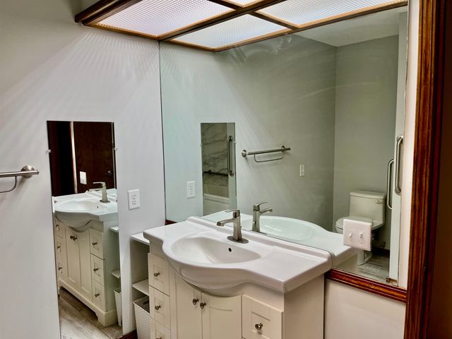 248 S Covington ST, Wichita, KS 67209