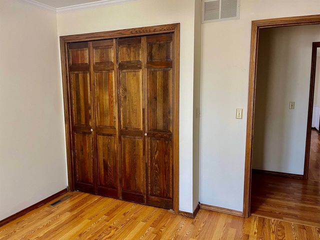 248 S Covington ST, Wichita, KS 67209