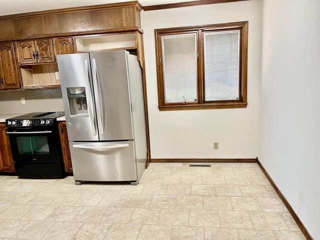 248 S Covington ST, Wichita, KS 67209