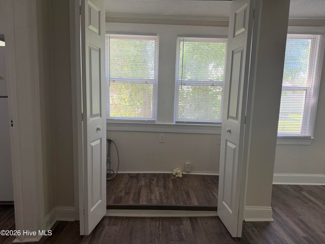 511 E Woodall Street, Smithfield, NC 27577