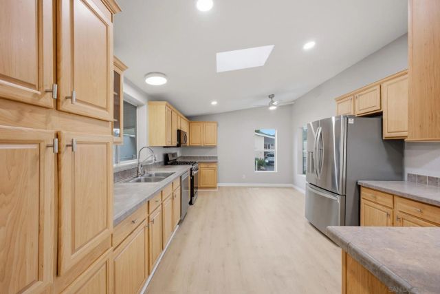 450 E Bradley Ave 68, El Cajon, CA 92021