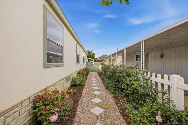 450 E Bradley Ave 68, El Cajon, CA 92021