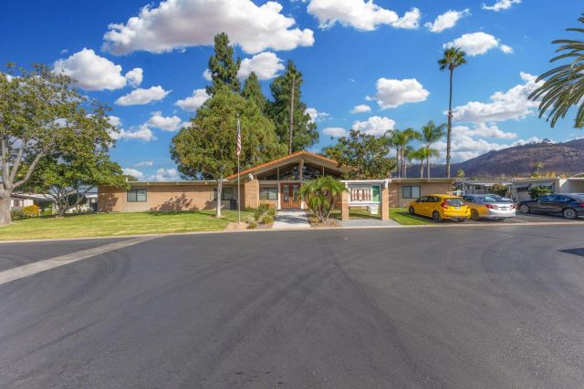 450 E Bradley Ave 68, El Cajon, CA 92021