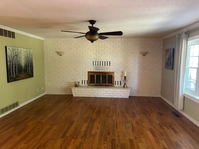 12629 Kentucky Road, Neosho, MO 64850