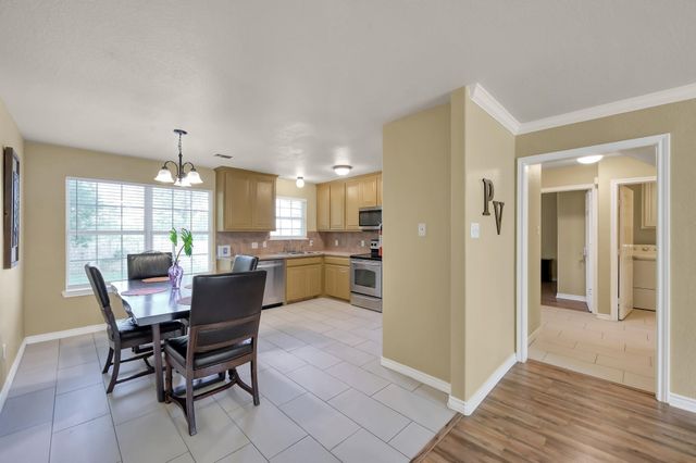 125 Pine Street, Prairie View, TX 77445