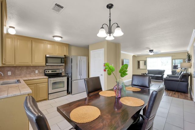 125 Pine Street, Prairie View, TX 77445
