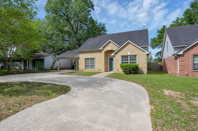125 Pine Street, Prairie View, TX 77445