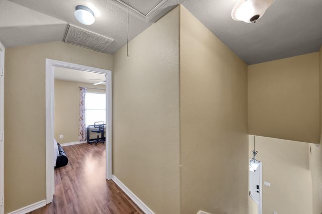 125 Pine Street, Prairie View, TX 77445