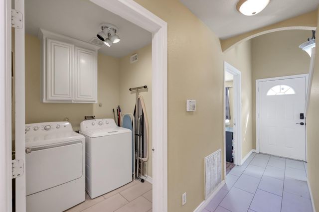 125 Pine Street, Prairie View, TX 77445