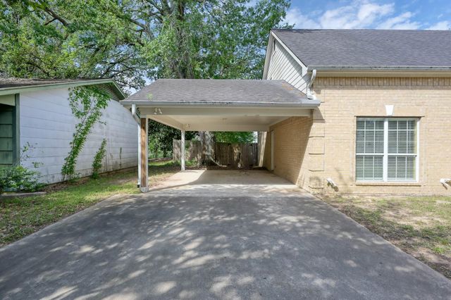 125 Pine Street, Prairie View, TX 77445