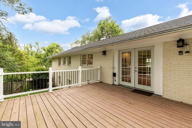 6203 HARDY DR, Mclean, VA 22101
