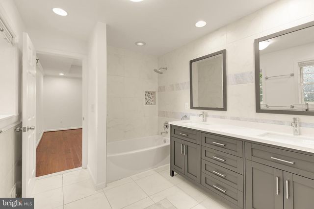6203 HARDY DR, Mclean, VA 22101