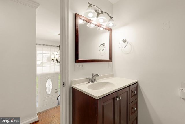6203 HARDY DR, Mclean, VA 22101