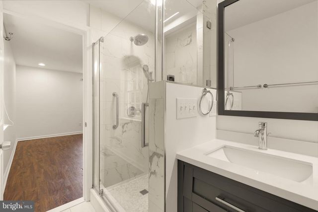 6203 HARDY DR, Mclean, VA 22101