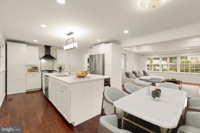 6203 HARDY DR, Mclean, VA 22101