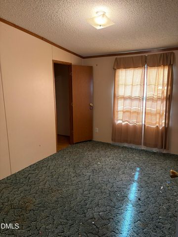 4390 U.S. 70 Highway Business W, Clayton, NC 27520