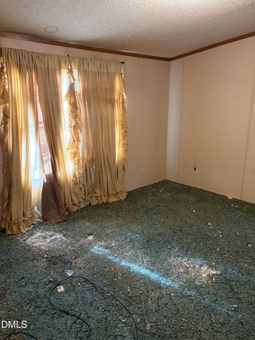 4390 U.S. 70 Highway Business W, Clayton, NC 27520