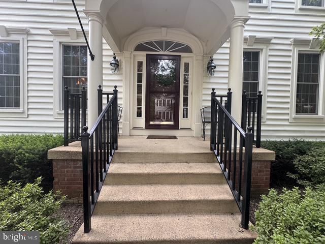 20235 LEIER PL, Ashburn, VA 20147