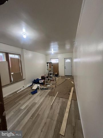 21 N SUMMIT ST, Harrisburg, PA 17103