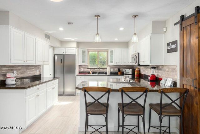 956 CASTILLO Drive E, Litchfield Park, AZ 85340
