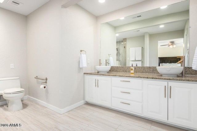 956 CASTILLO Drive E, Litchfield Park, AZ 85340