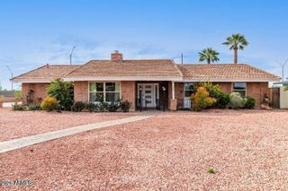 956 CASTILLO Drive E, Litchfield Park, AZ 85340