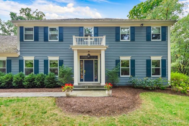 25089 N Pawnee Road, Barrington, IL 60010