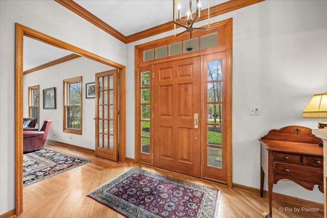 25089 N Pawnee Road, Barrington, IL 60010