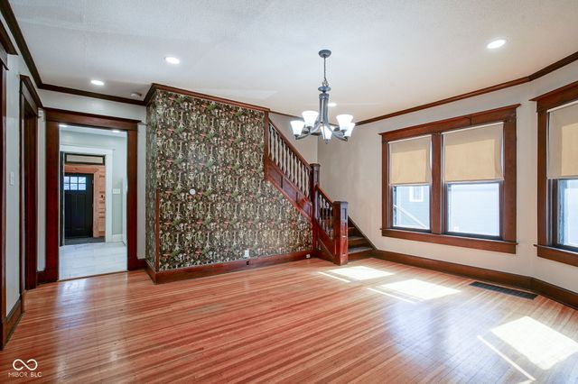 931 N Tacoma, Indianapolis, IN 46201