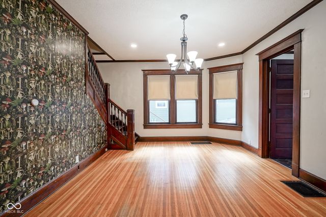 931 N Tacoma, Indianapolis, IN 46201