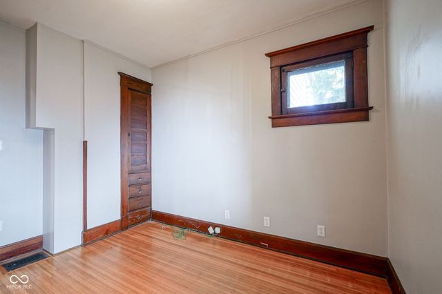 931 N Tacoma, Indianapolis, IN 46201