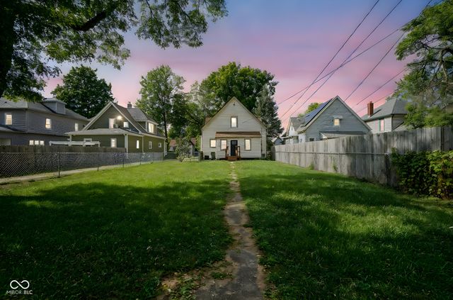 931 N Tacoma, Indianapolis, IN 46201