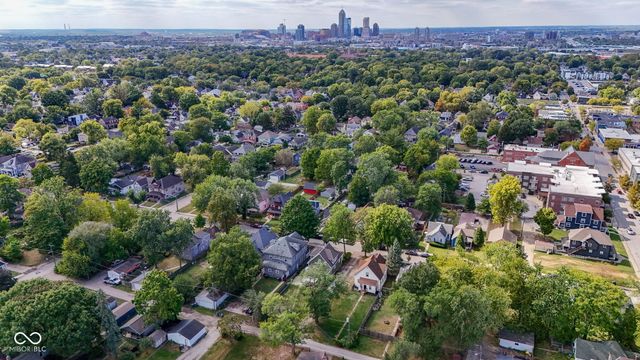 931 N Tacoma, Indianapolis, IN 46201