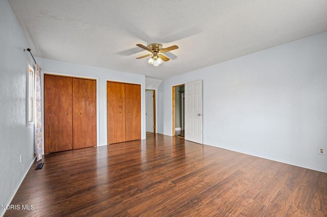 421 Conneaut Avenue, Bowling Green, OH 43402