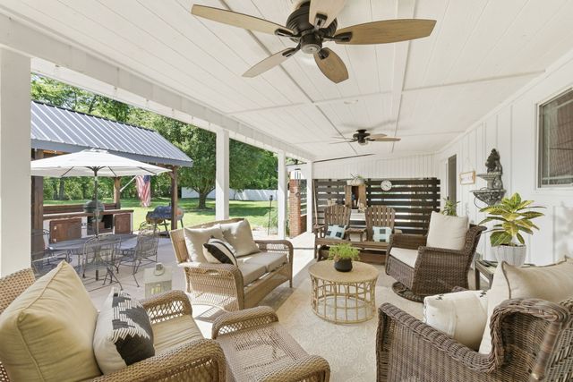88 Riverbend Dr, Woodbury, TN 37190