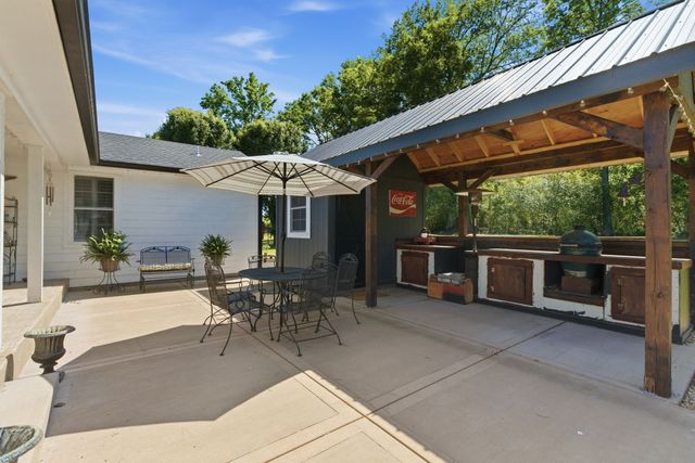 88 Riverbend Dr, Woodbury, TN 37190